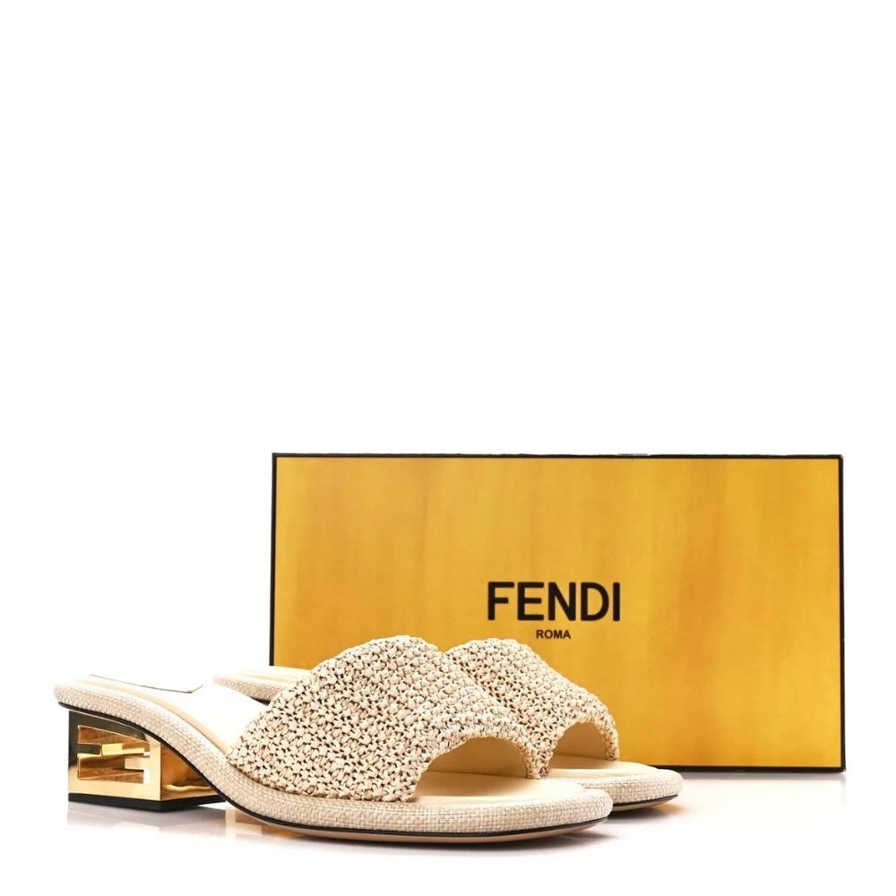 FENDI Raffia Intreccio Baguette 60mm Slides Sandals Paglia 40/ 10